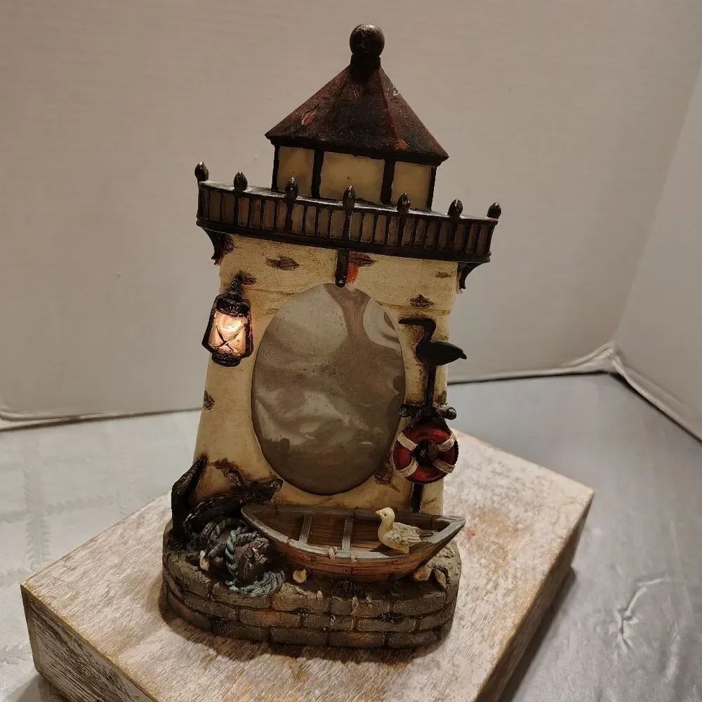 Nautical Lighthouse Photo Frame.  Battery Op Lights Up C3